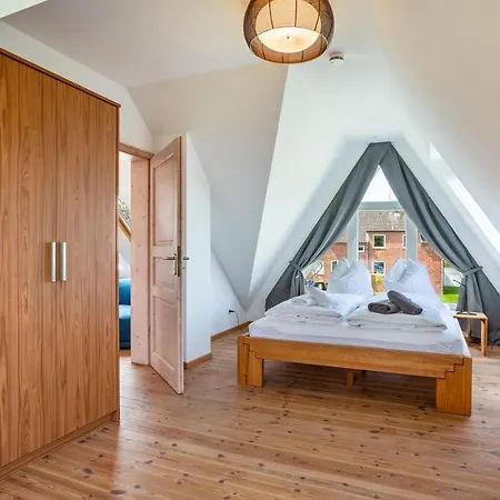 Holiday home Altes Fischerhaus Doese Cuxhaven